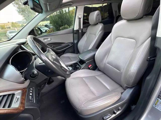 2017 Hyundai Santa Fe Limited Ultimate