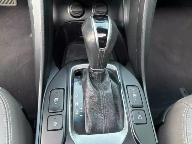 2017 Hyundai Santa Fe Limited Ultimate