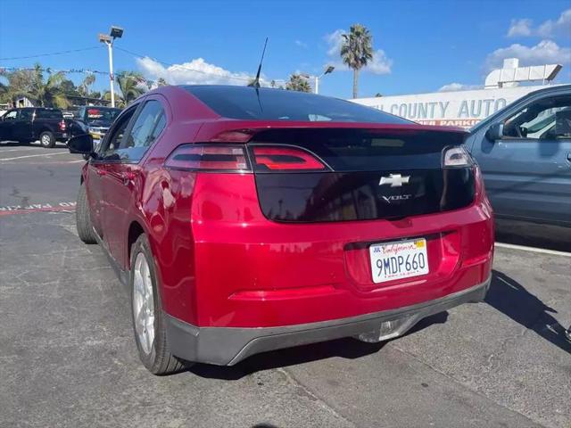 2012 Chevrolet Volt Sedan 4D
