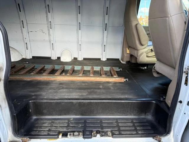 2020 Chevrolet Express Cargo Van RWD 2500 Extended Wheelbase WT