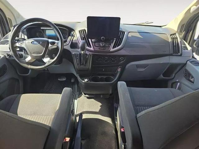 2017 Ford Transit XLT