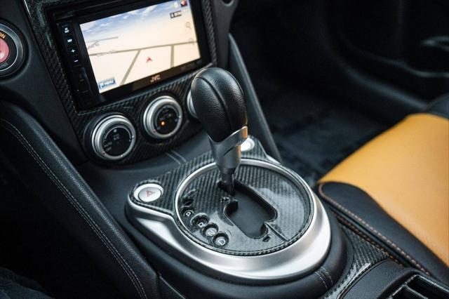 2009 Nissan 370Z Base