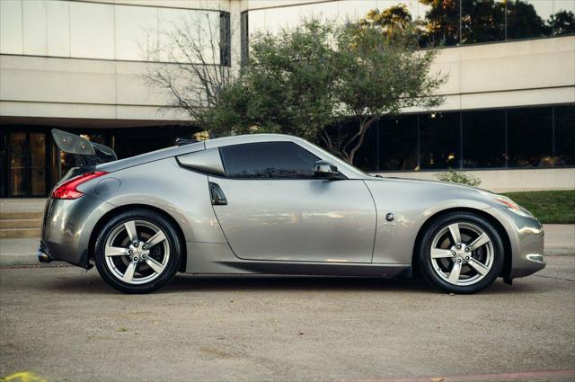 2009 Nissan 370Z Base