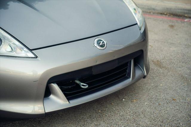 2009 Nissan 370Z Base