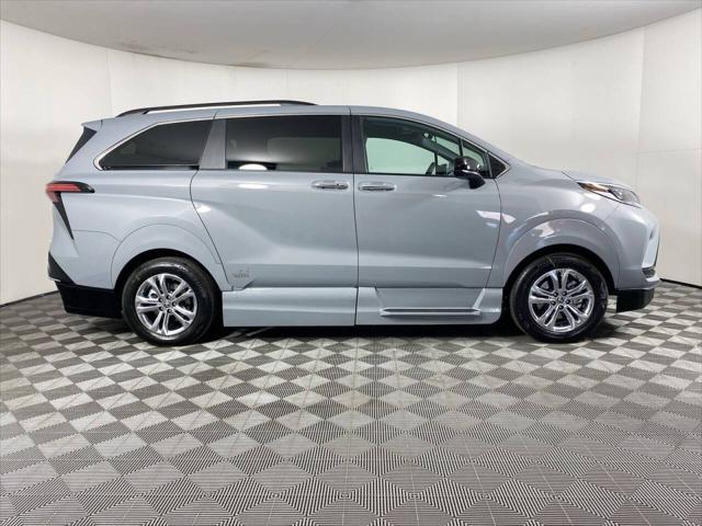 2023 Toyota Sienna XSE
