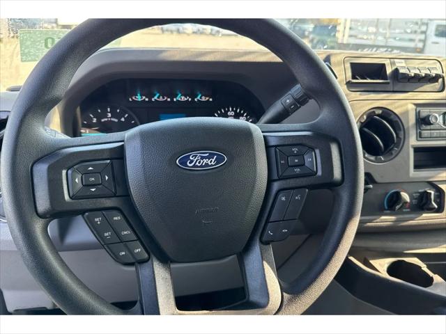 2025 Ford E-350 Cutaway E-Series Cutaway