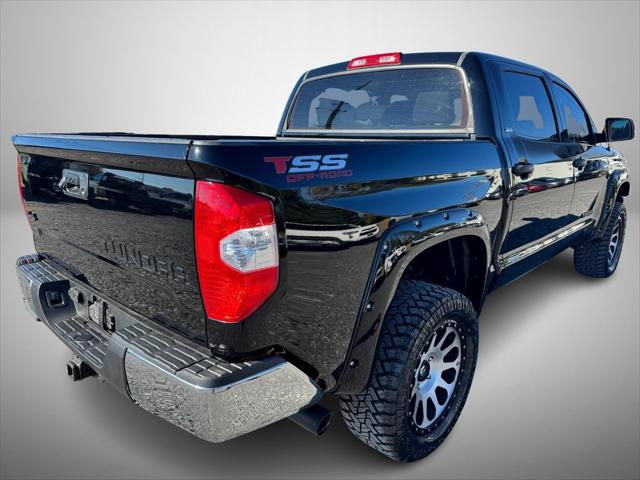 2017 Toyota Tundra SR5 5.7L V8