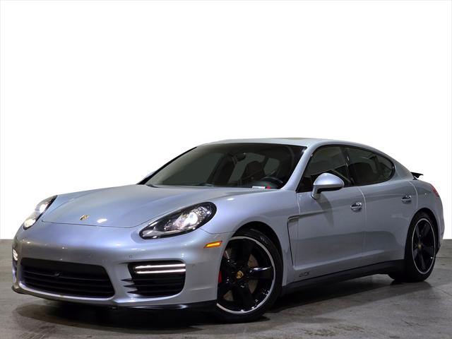 2015 Porsche Panamera