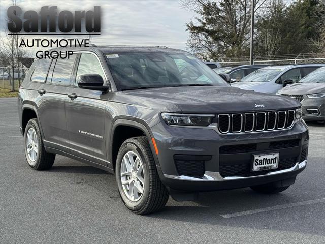 2025 Jeep Grand Cherokee GRAND CHEROKEE L LAREDO X 4X4