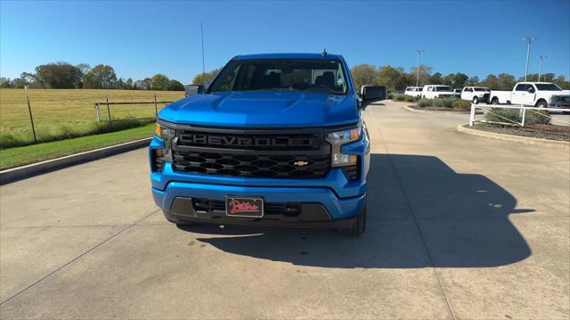 2023 Chevrolet Silverado 1500 2WD Crew Cab Short Bed Custom