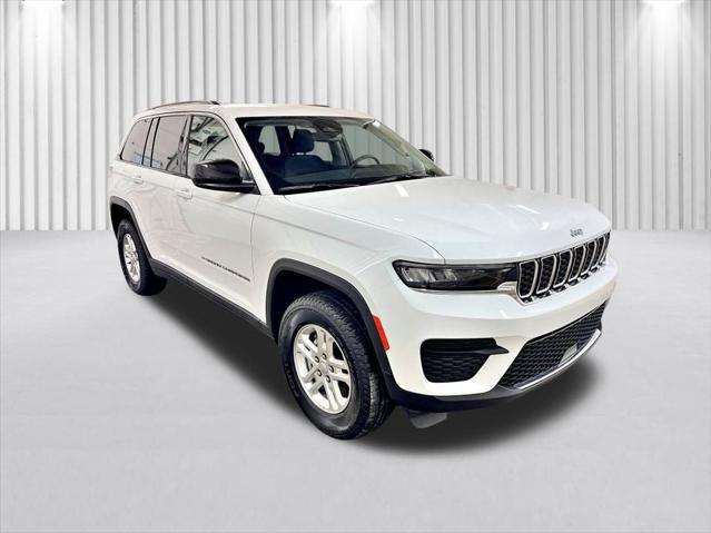 2024 Jeep Grand Cherokee Laredo 4x4