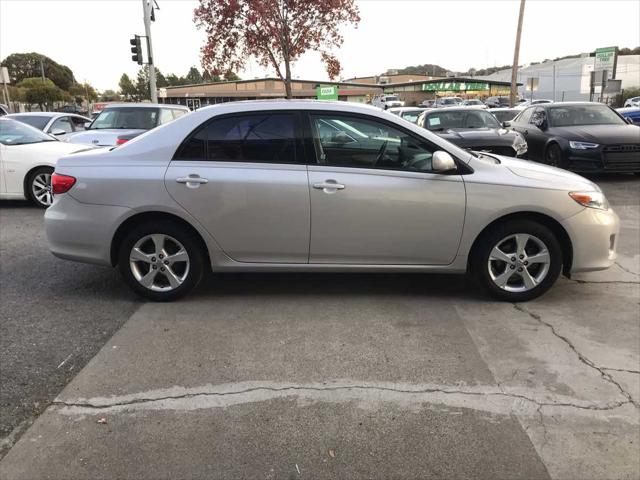 2011 Toyota Corolla LE