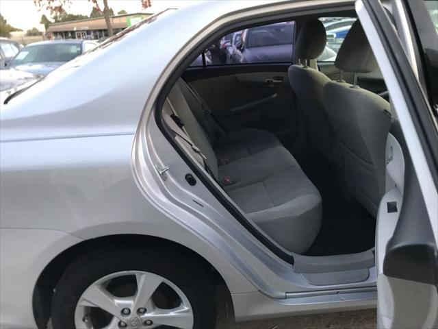 2011 Toyota Corolla LE