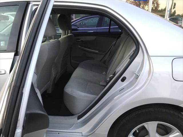 2011 Toyota Corolla LE