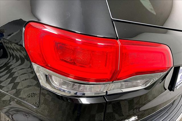 Used 2018 Jeep Grand Cherokee Limited 4x4 For Sale in Olive Branch, MS