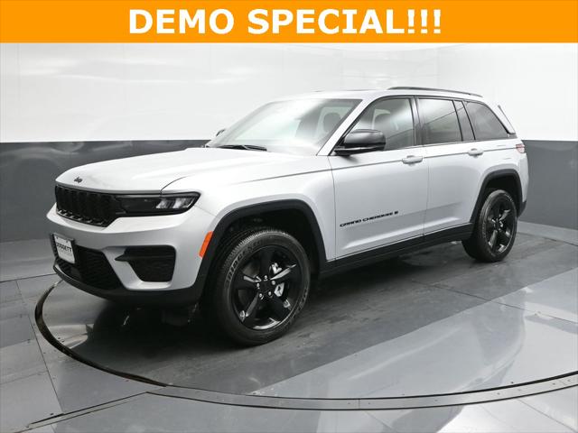 2025 Jeep Grand Cherokee GRAND CHEROKEE ALTITUDE X 4X2