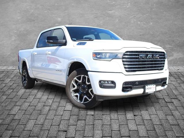 2025 RAM Ram 1500 RAM 1500 LARAMIE CREW CAB 4X4 57 BOX