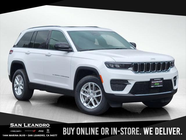 2025 Jeep Grand Cherokee GRAND CHEROKEE LAREDO X 4X4