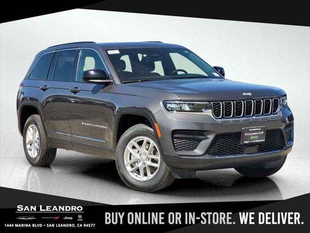 2025 Jeep Grand Cherokee GRAND CHEROKEE LAREDO X 4X4