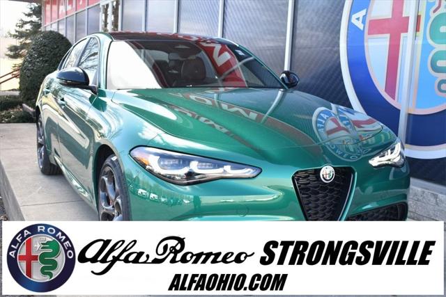 2025 Alfa Romeo Giulia GIULIA TRIBUTO ITALIANO AWD 2025 Alfa Romeo Giulia GIULIA TRIBUTO ITALIANO AWD