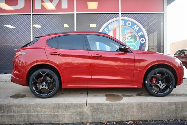 2025 Alfa Romeo Stelvio STELVIO TRIBUTO ITALIANO AWD 2025 Alfa Romeo Stelvio STELVIO TRIBUTO ITALIANO AWD