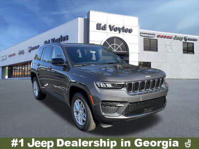 2025 Jeep Grand Cherokee GRAND CHEROKEE LAREDO X 4X4