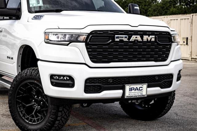2025 RAM Ram 1500 RAM 1500 LONE STAR CREW CAB 4X2 57 BOX
