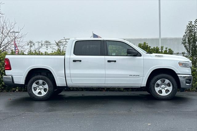 2025 RAM Ram 1500 RAM 1500 BIG HORN CREW CAB 4X4 57 BOX