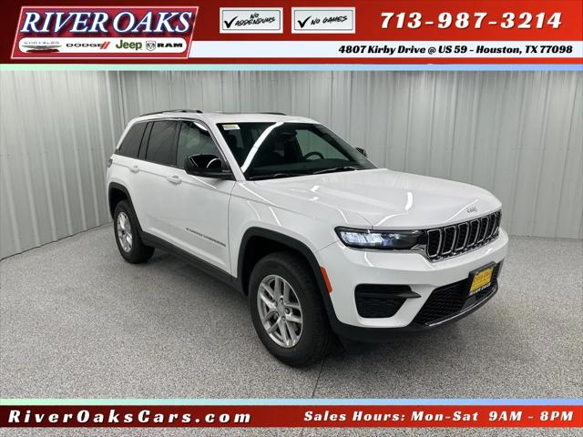 2025 Jeep Grand Cherokee GRAND CHEROKEE LAREDO X 4X4