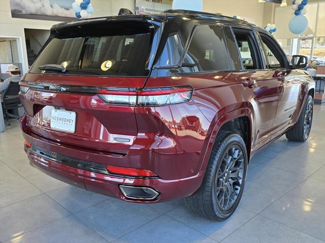 2025 Jeep Grand Cherokee GRAND CHEROKEE SUMMIT RESERVE 4X4