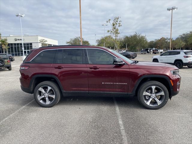 2025 Jeep Grand Cherokee GRAND CHEROKEE LIMITED 4X4