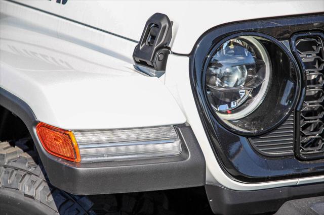 2025 Jeep Gladiator GLADIATOR WILLYS 4X4