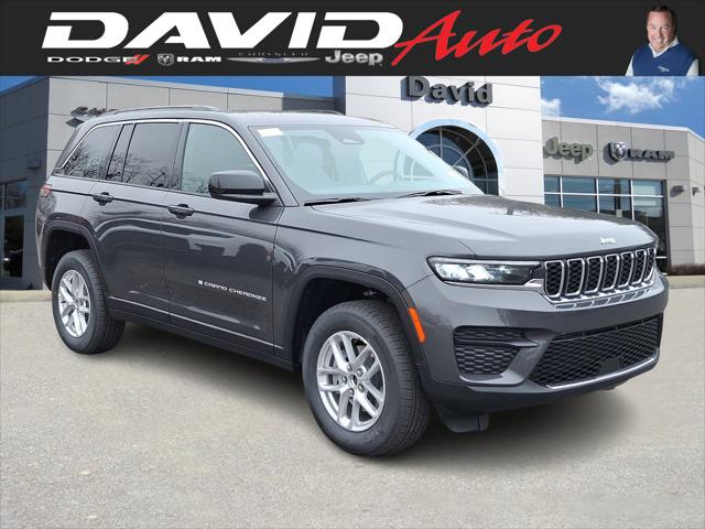 2025 Jeep Grand Cherokee GRAND CHEROKEE LAREDO X 4X4