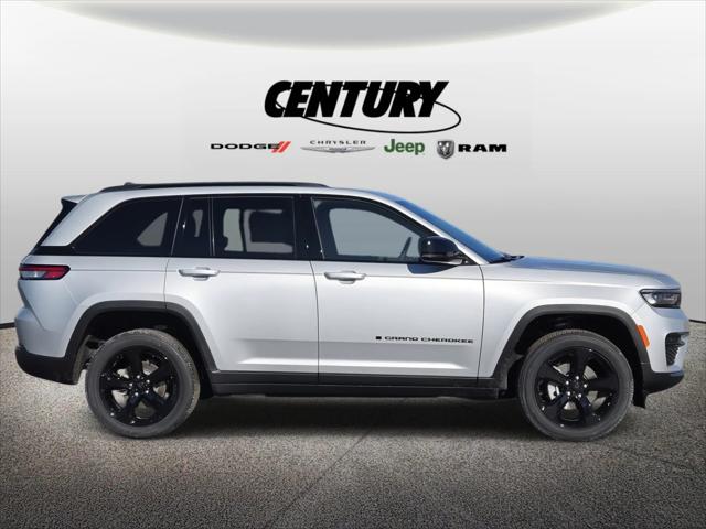 2025 Jeep Grand Cherokee GRAND CHEROKEE ALTITUDE X 4X4