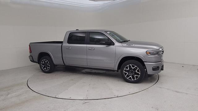 2025 RAM Ram 1500 RAM 1500 LARAMIE CREW CAB 4X4 64 BOX