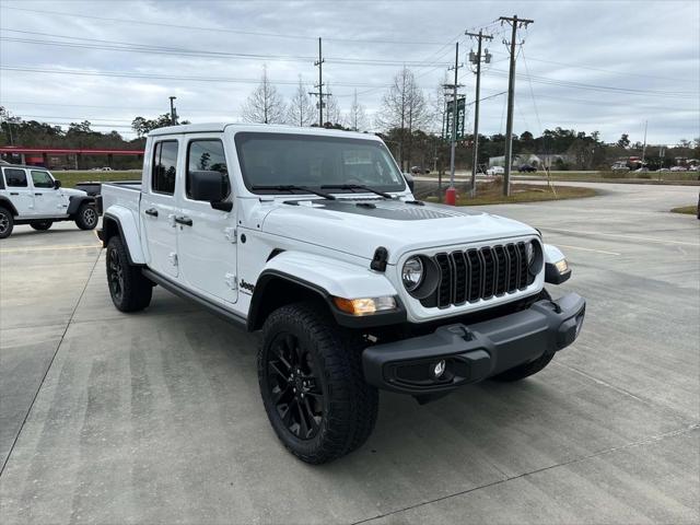 2025 Jeep Gladiator GLADIATOR NIGHTHAWK 4X4