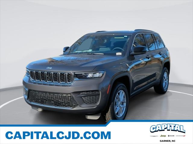 2025 Jeep Grand Cherokee GRAND CHEROKEE LAREDO X 4X4