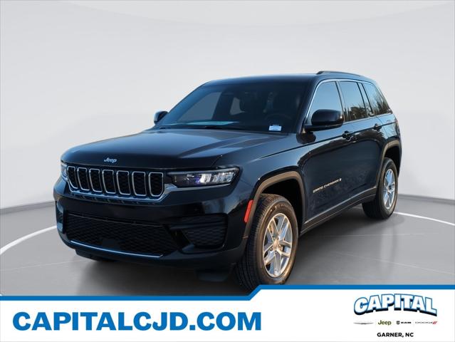 2025 Jeep Grand Cherokee GRAND CHEROKEE LAREDO X 4X4