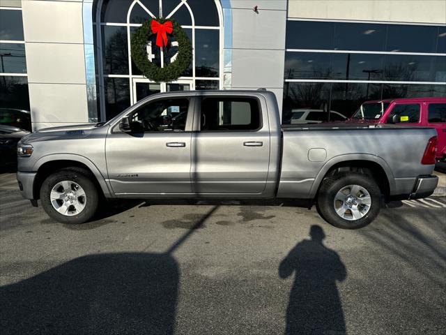 2025 RAM Ram 1500 RAM 1500 BIG HORN CREW CAB 4X4 64 BOX