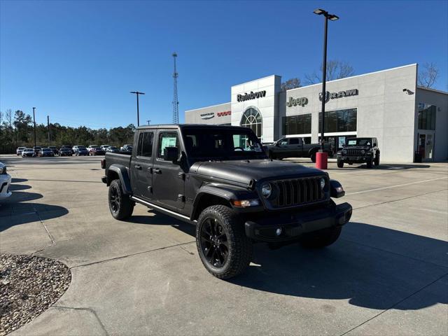 2025 Jeep Gladiator GLADIATOR NIGHTHAWK 4X4