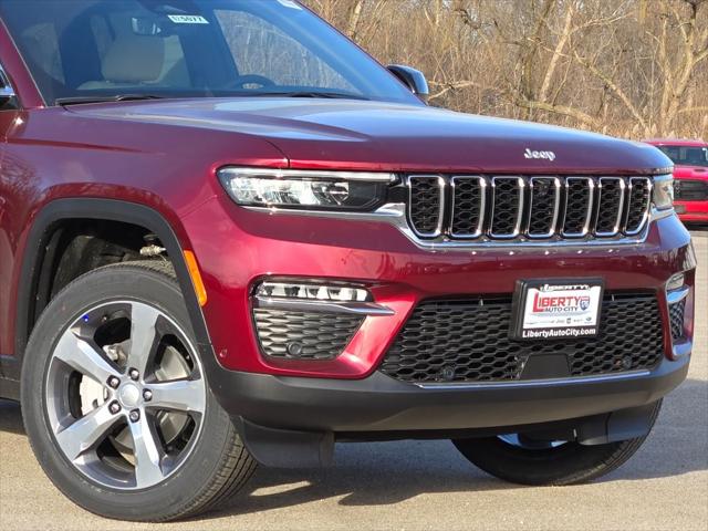 2025 Jeep Grand Cherokee GRAND CHEROKEE LIMITED 4X4
