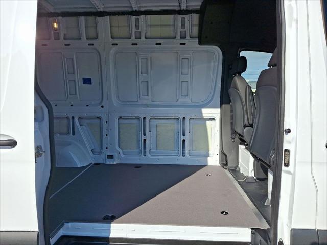 2025 Mercedes-Benz Sprinter 2500 Standard Roof 4-Cyl Diesel HO
