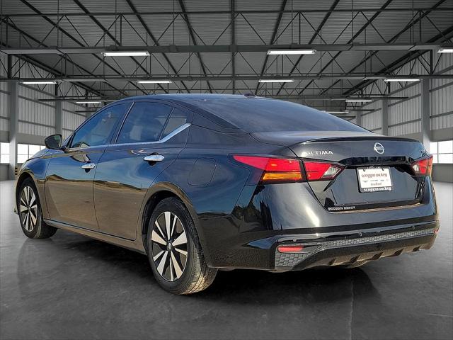 2022 Nissan Altima SV FWD