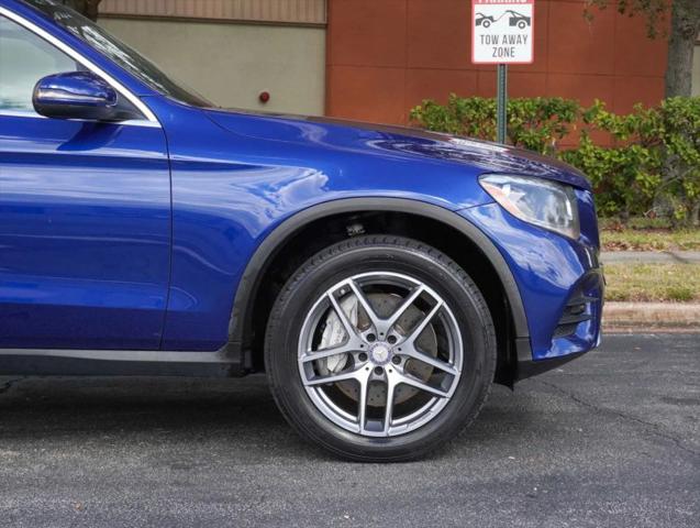 2017 Mercedes-Benz GLC GLC 300 Sport Utility 4D
