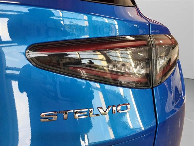 2025 Alfa Romeo Stelvio Sprint AWD