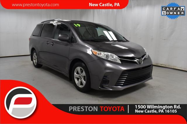 2019 Toyota Sienna LE 8 Passenger