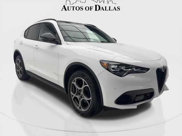 2024 Alfa Romeo Stelvio Sprint AWD