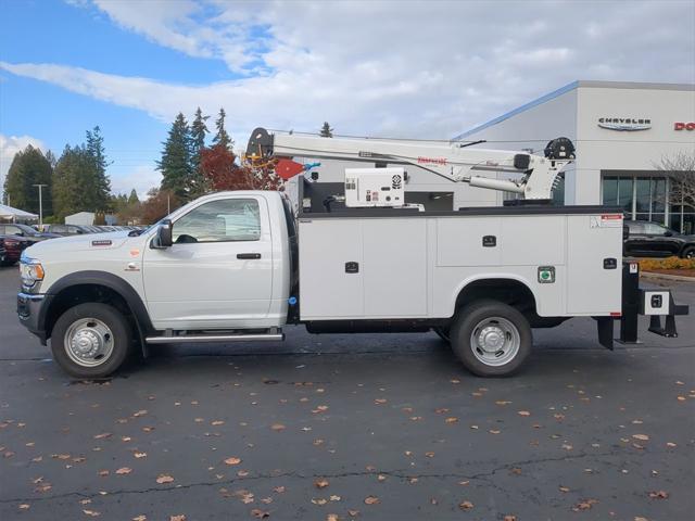 2024 RAM Ram 5500 Chassis Cab RAM 5500 TRADESMAN CHASSIS REGULAR CAB 4X4 84 CA