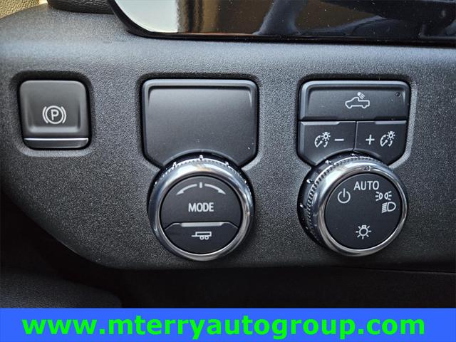 2025 GMC Sierra 1500 2WD Crew Cab Short Box SLE