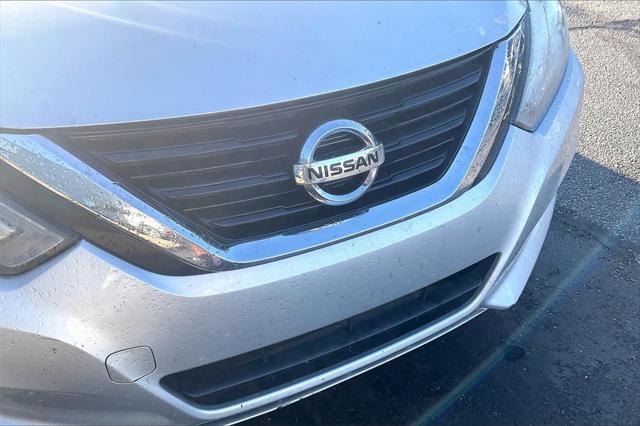 Used 2017 Nissan Altima For Sale in OLIVE BRANCH, MS